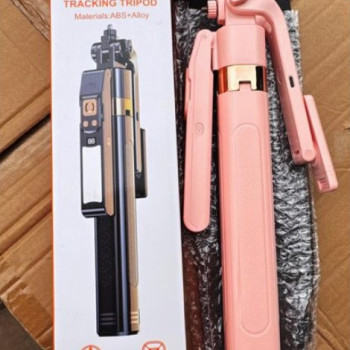 CL12 / CL12-P Auto Face Tracking Tripod